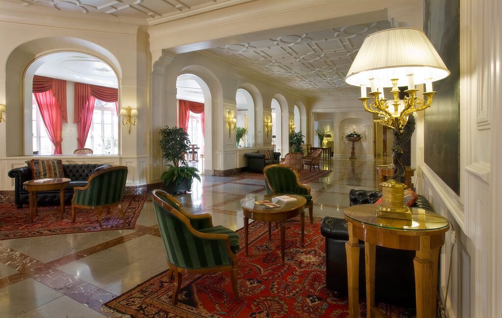 Una delle sale del Grand Hotel Sitea di Torino