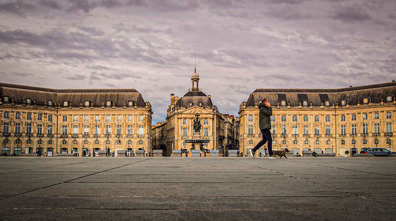 Place de La Bourse a Bordeaux, Francia