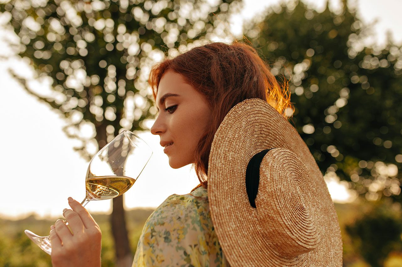 Chardonnay e Lugana: i vini preferiti dai turisti in questa estate 2023